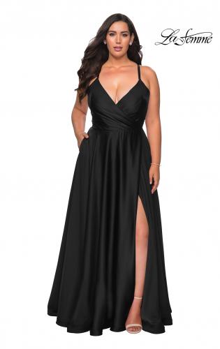 Picture of: Satin A-line Plus Dress with Lace Up Back and Pockets in Black, Style: 29033, Detail Picture 2