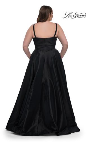 Picture of: Simple A-line Mikado Plus Dress with Slit in Black, Style: 33075, Detail Picture 3