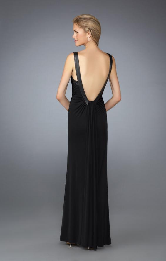 Picture of: Sweetheart Neckline Ruched Dress with Low Back in Black, Style: 13670, Back Picture