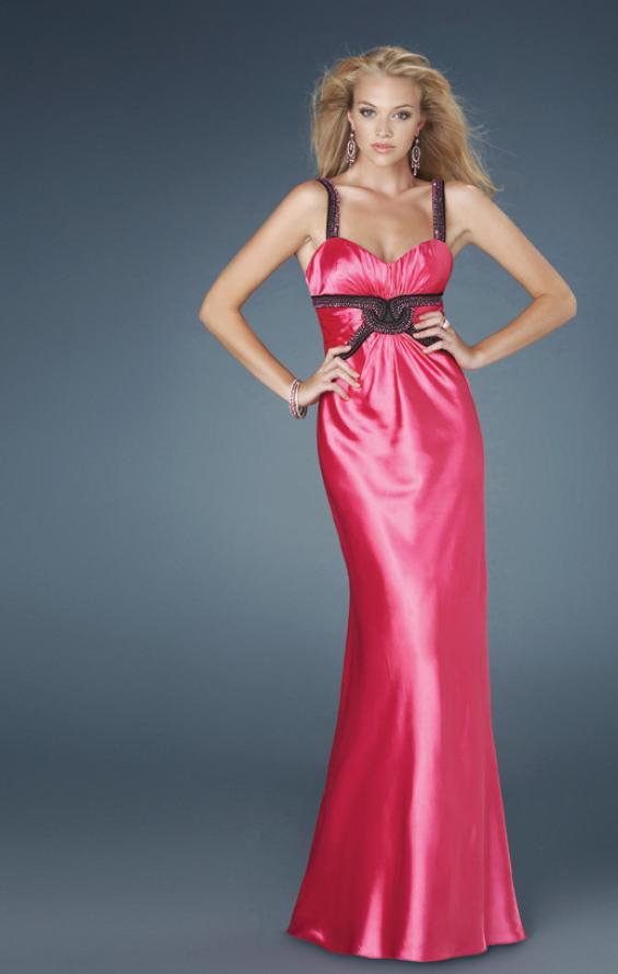 Picture of: Long Gown with Sweetheart Neckline and Open Back in Pink, Style: 14425, Main Picture