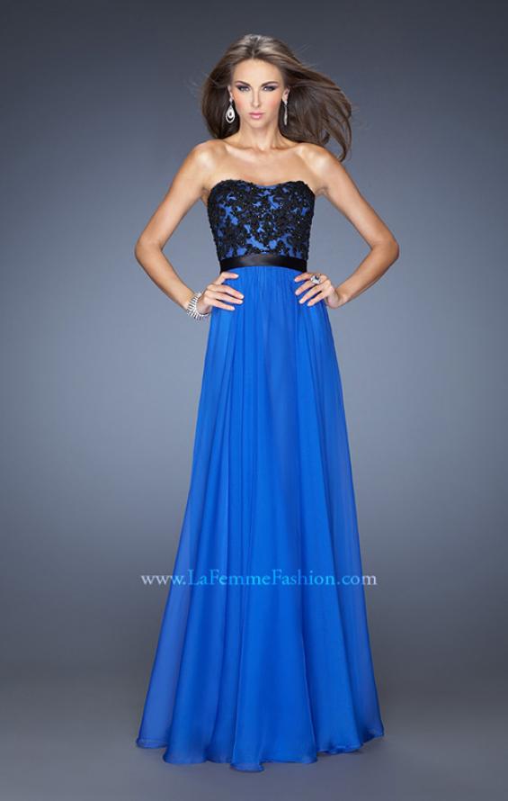Picture of: Long Chiffon Prom Dress with Belt and Sweetheart Neck in Blue, Style: 20068, Detail Picture 1