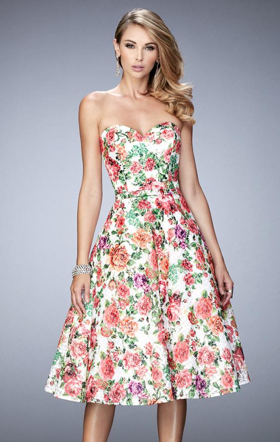 Picture of: Floral Tea Length Dress with Sweetheart Neckline in Print, Style: 22903, Detail Picture 1