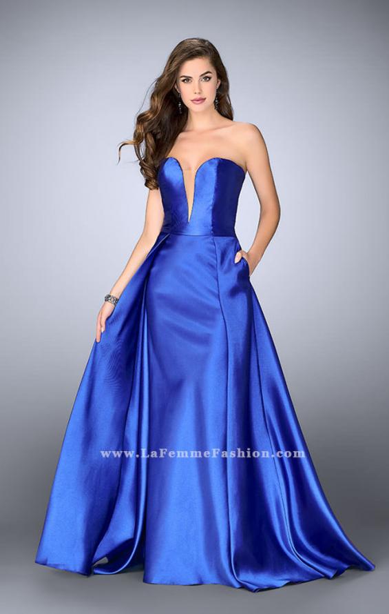 Picture of: Long Cape Dress with a Deep Sweetheart Neckline in Blue, Style: 24467, Detail Picture 5