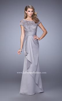 Picture of: Glam Evening Dress with Scoop Neckline and Lace Bodice in Silver, Style: 21620, Main Picture