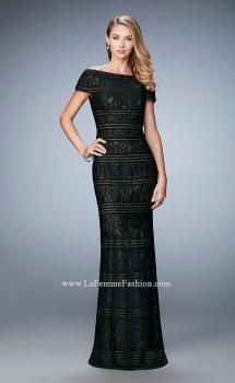 Picture of: Gold Lined Cap Sleeve Lace Evening Dress in Black, Style: 23012, Main Picture