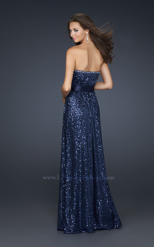 La Femme prom dresses 2023 - prom dresses Style #17059 | La Femme