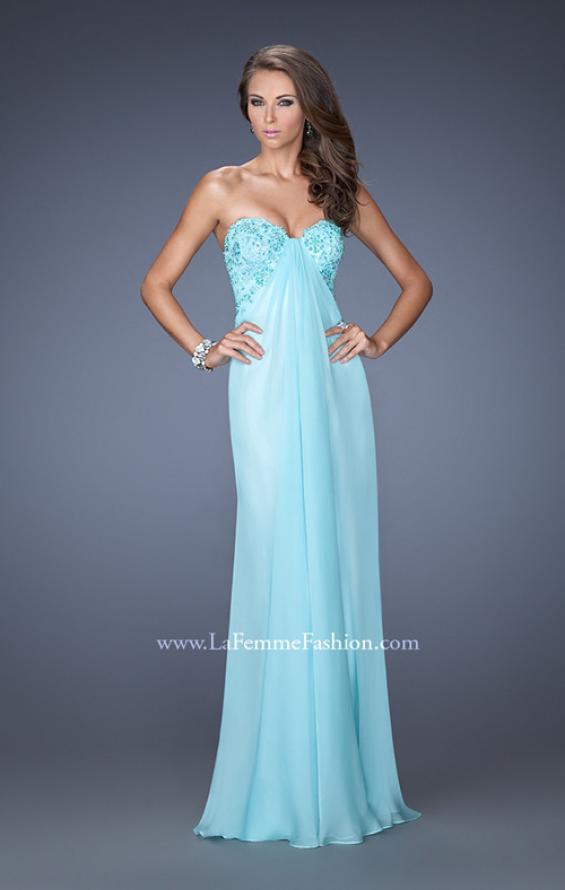 La femme outlet formal gowns