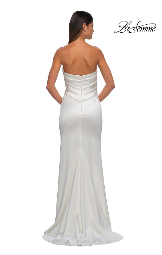 Picture of: Satin Simple Dress with Sweetheart Neckline and Gathering in Ivory, Style: 32896, Detail Picture 4