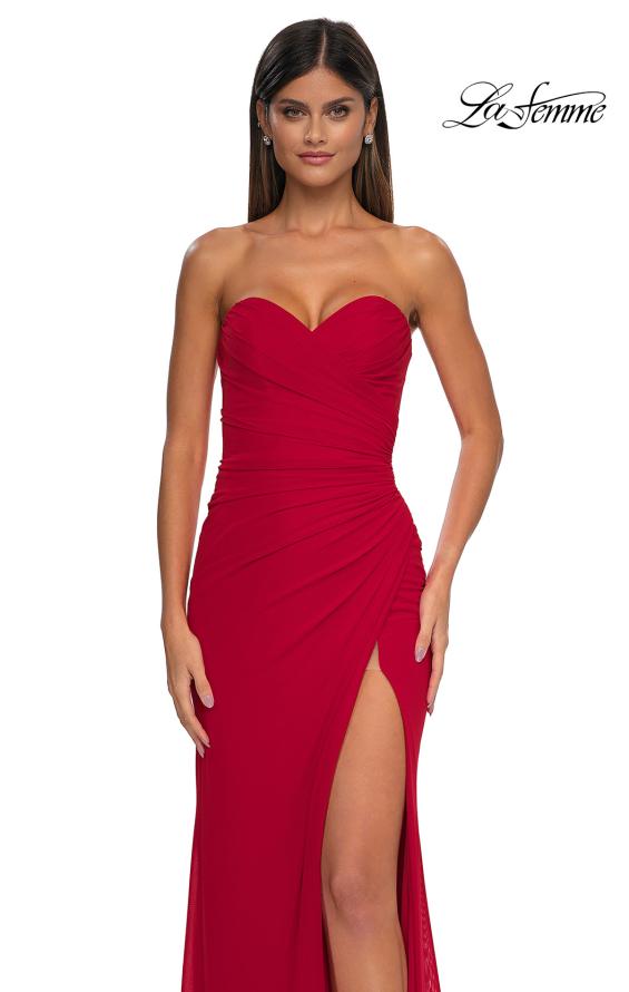 Picture of: Simple Net Prom Dress with High Slit and Flattering Ruching in Red, Style: 33018, Detail Picture 13