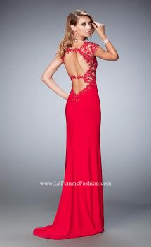 17319 La Femme Prom Dress